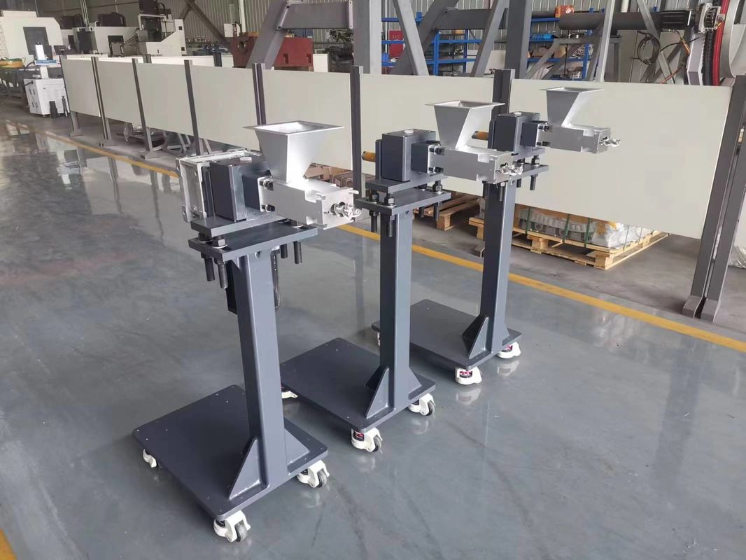 58mm 트윈 스크루 익스트루더를 위한 비브레이팅 로팅 사이드 피더