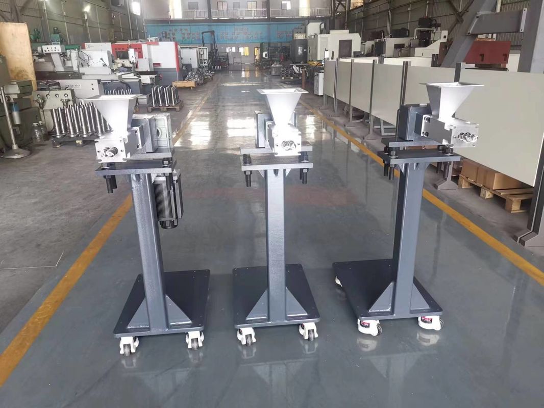 58mm 트윈 스크루 익스트루더를 위한 비브레이팅 로팅 사이드 피더