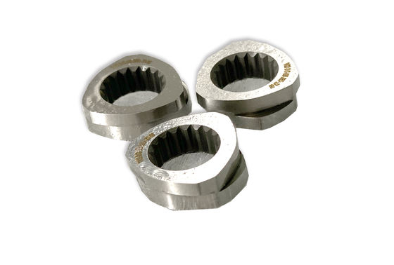 0.05mm 허용 CTE95 맞춤형 재료의 쌍 나사 추출 기계의 나사 부품