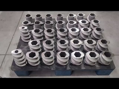 시추안 하이민 테크놀로지는 쌍 나사 추출기 창 부품 전문 제조업체입니다.